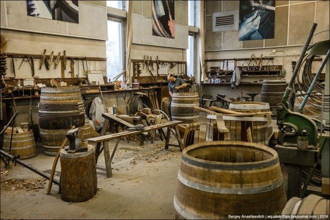 Как делают бочки для коньяка