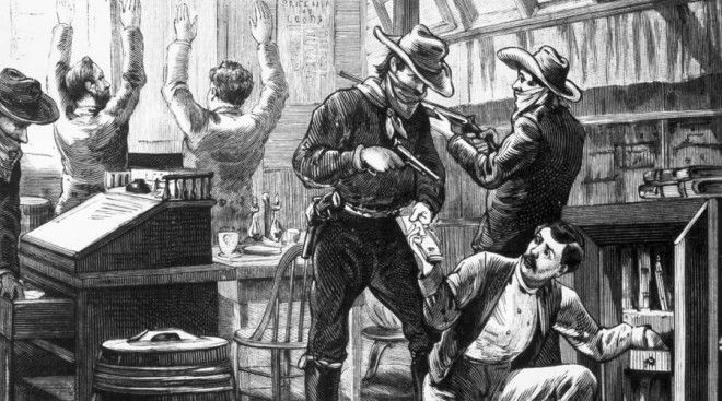 Пять Хоакинов Естественно, взбешенный поселенец не мог простить убийц своей жены. Мурьета собрал банду под названием «Пять Хоакинов» (все члены были тезками: Хоакин Ботелльер, Хоакин Каррильо, Хоакин Окоморениа и Хоакин Валенсуела) и за несколько месяцев выследил и уничтожил пятерых нападавших.