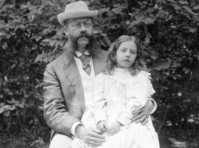 Эмиль Еллинек с дочерью АдрианойМерседес Фото locomotionsru